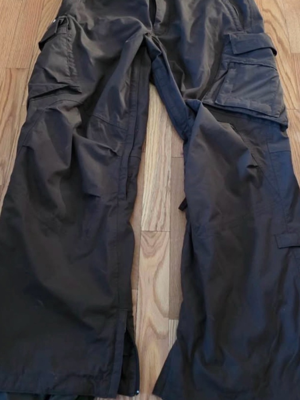 Burton Black Ski & Snowboard Pants with Cargo Pockets